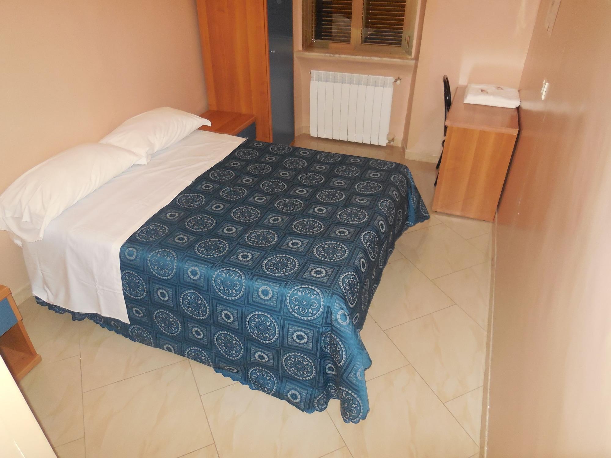 Cressy Hotel Rome Bagian luar foto