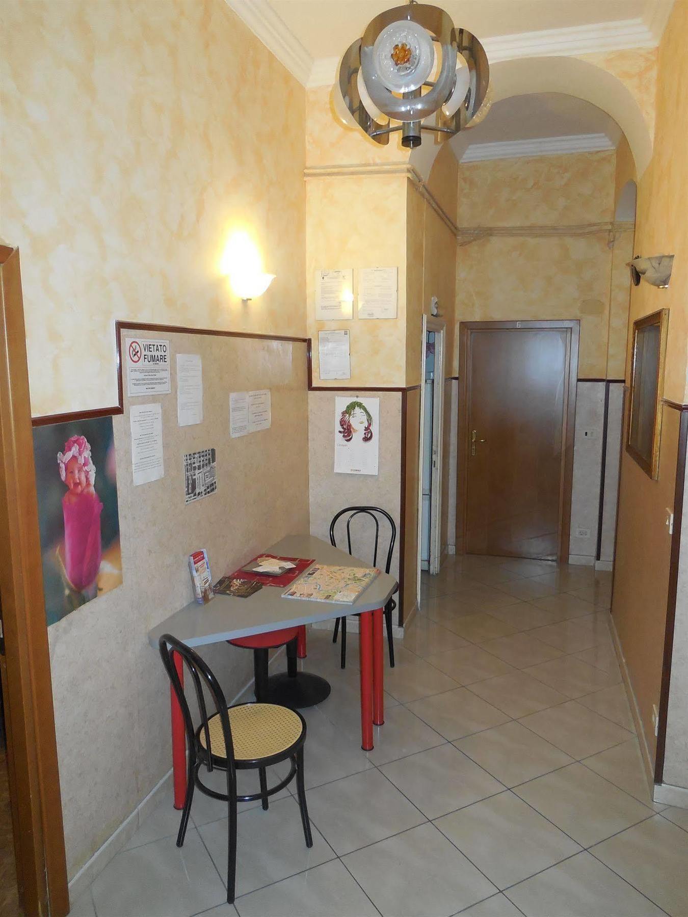 Cressy Hotel Rome Bagian luar foto