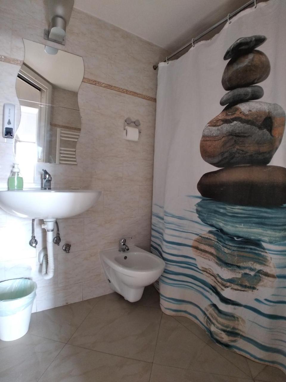 Cressy Hotel Rome Bagian luar foto