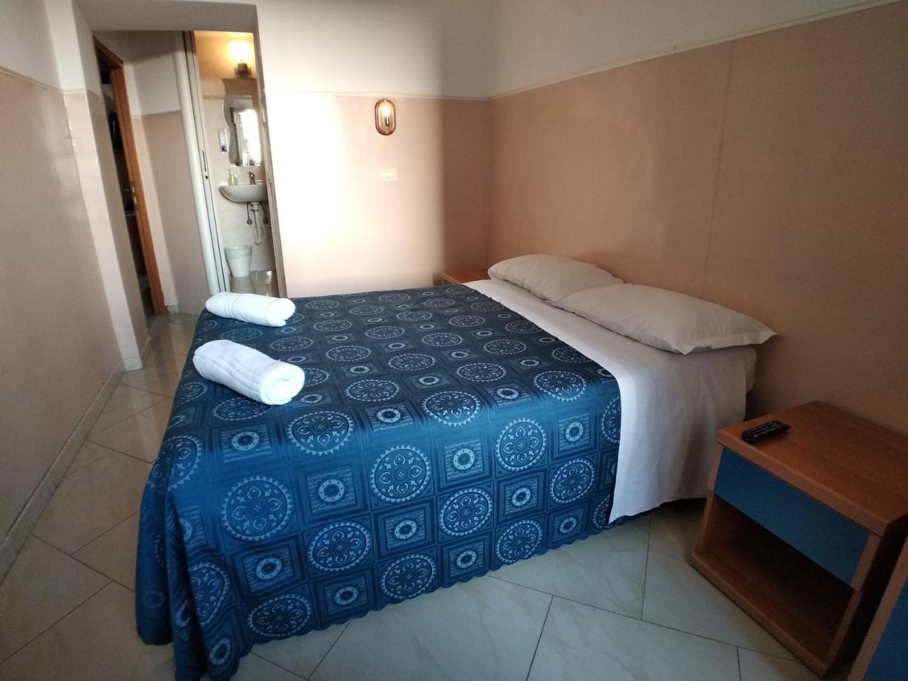 Cressy Hotel Rome Bagian luar foto