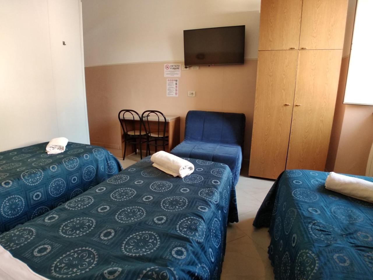 Cressy Hotel Rome Bagian luar foto